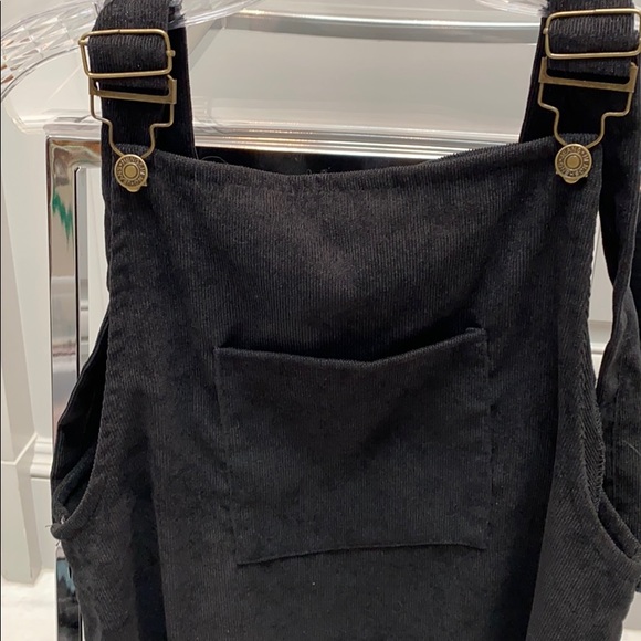 BLACK SIDE ZIP OVERALL MINI DRESS SIZE L - Picture 2 of 5